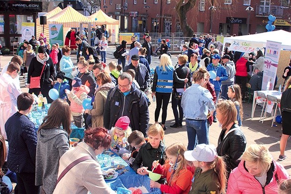 Kwiecień to miesiąc wiedzy o autyzmie. W Pruszczu Gdańskim po raz 3. zorganizowano Dzień Świadomości Autyzmu.