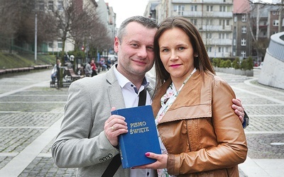 Kasia i Mariusz są małżeństwem od 21 lat. Prowadzą m.in. własną działalność gospodarczą. 