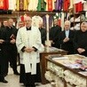 Abp Stanisław Budzik poświęcił odnowione Centrum Liturgiczne Fides