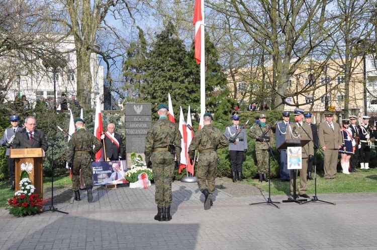 Obchody 8. rocznicy tragedii pod Smoleńskiem w Opolu