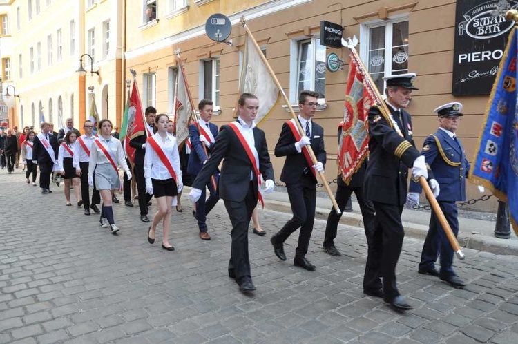 Obchody 8. rocznicy tragedii pod Smoleńskiem w Opolu