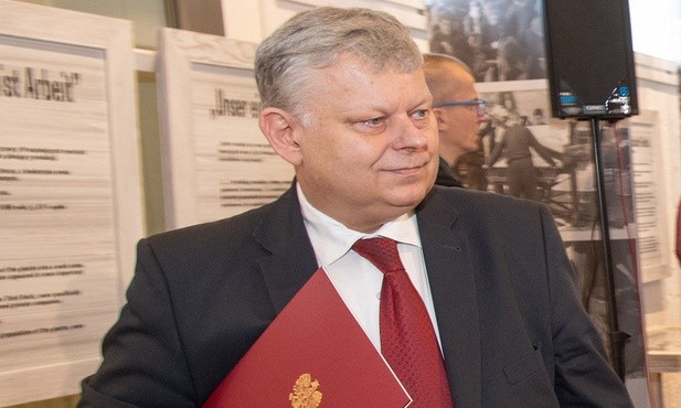 Suski kluczy w sprawie ustawy aborcyjnej