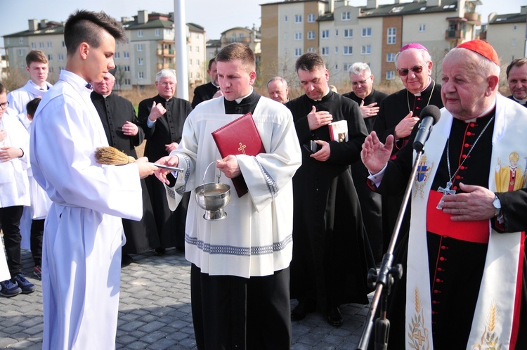 Błogosławieństwo ulicy Emilii i Karola Wojtyłów