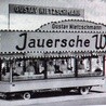 Food truck z 1933 roku. Promocja Jauersche Wurst w Berlinie.