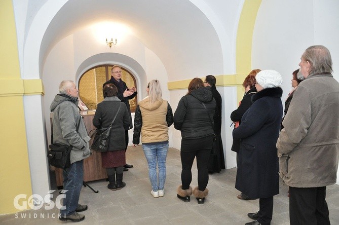 Wystawa z szatami liturgicznymi