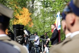 A. Duda: Dziś pochylamy nisko głowę przed ich bohaterstwem