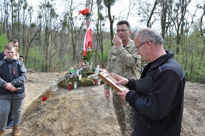 Wciąż szukają żołnierzy "Bartka" 