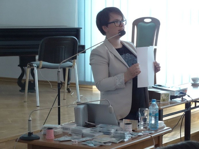 Lapbook - kreatywna metoda pracy z dziećmi na katechezie