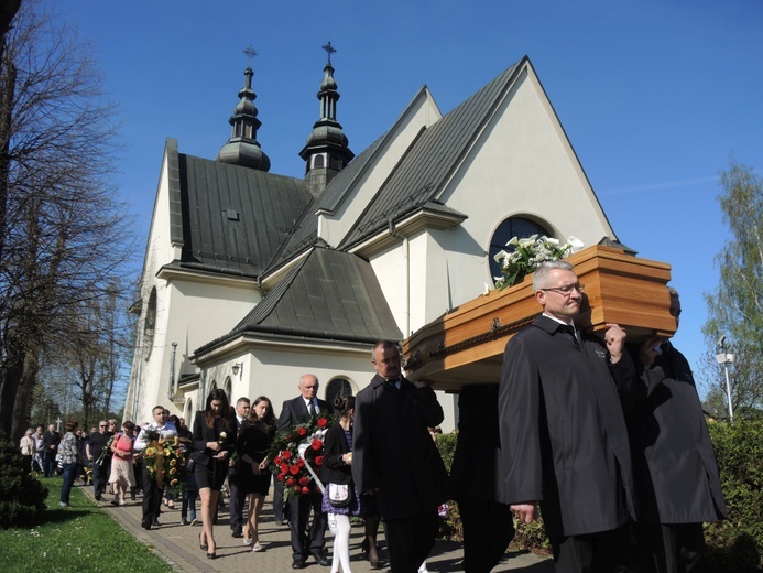 Pogrzeb śp. ks. prałata Józefa Śliża w Wapienicy