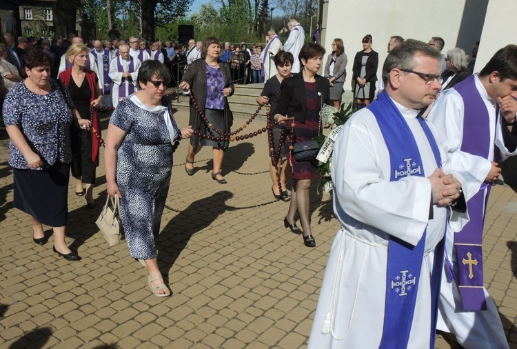 Pogrzeb śp. ks. prałata Józefa Śliża w Wapienicy