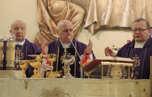Pogrzeb śp. ks. prałata Józefa Śliża w Wapienicy