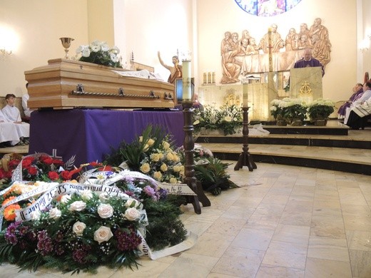 Pogrzeb śp. ks. prałata Józefa Śliża w Wapienicy