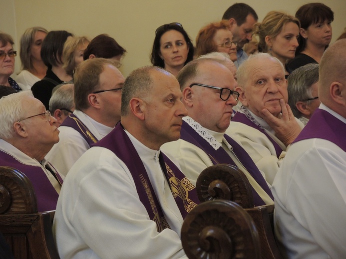 Pogrzeb śp. ks. prałata Józefa Śliża w Wapienicy