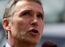Sekretarz generalny NATO ostro krytykuje Rosję