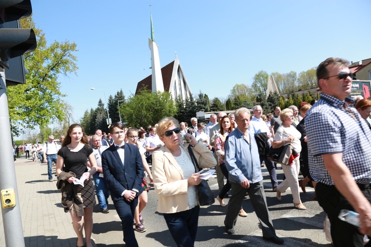 Inauguracja synodu. Nabożeństwo i procesja