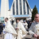 Inauguracja synodu. Nabożeństwo i procesja