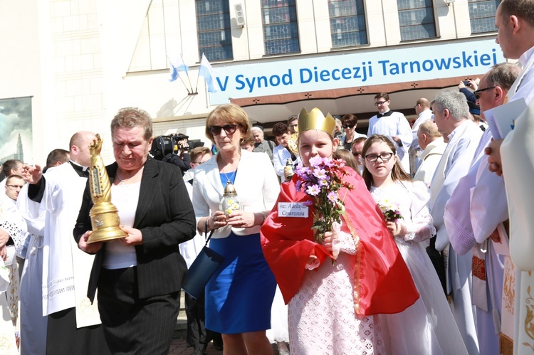 Inauguracja synodu. Nabożeństwo i procesja