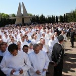 Inauguracja synodu. Nabożeństwo i procesja