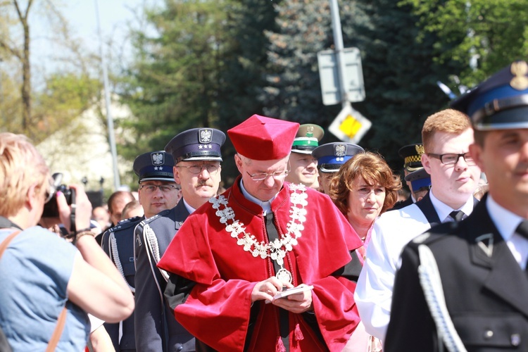 Inauguracja synodu. Nabożeństwo i procesja