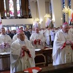 Inauguracja synodu. Nabożeństwo i procesja