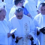 Inauguracja synodu. Nabożeństwo i procesja