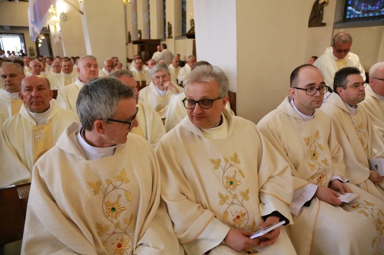 Inauguracja synodu. Nabożeństwo i procesja