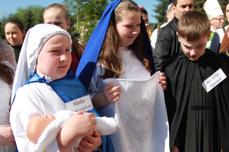 Inauguracja synodu. Nabożeństwo i procesja