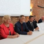 Podpisanie deklaracji zgody na wpisanie obchodów Barbórki na krajową listę niematerialnego dziedzictwa kulturowego