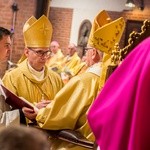 Święcenia bp. Janusza Ostrowskiego w Olsztynie