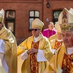 Święcenia bp. Janusza Ostrowskiego w Olsztynie