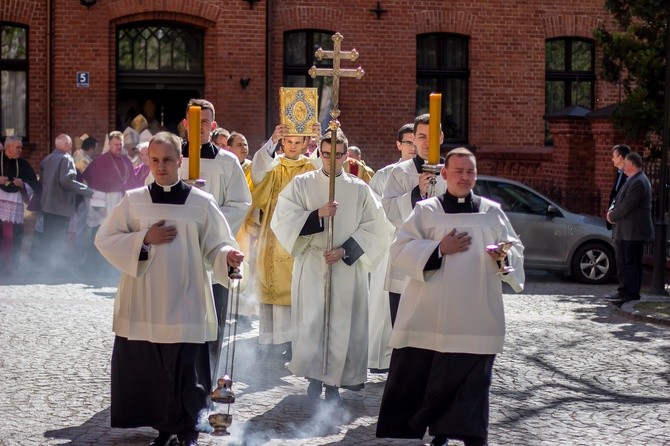 Święcenia bp. Janusza Ostrowskiego w Olsztynie