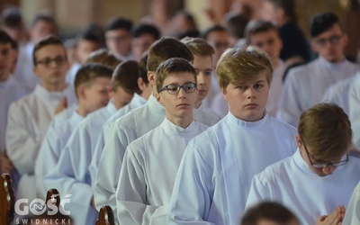 90 lektorów i 14 ceremoniarzy dołączyło do grona Służby Liturgicznej