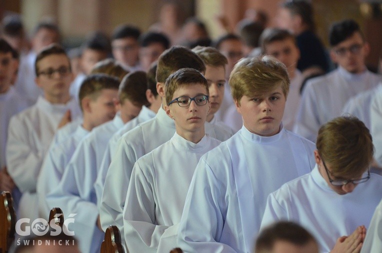 90 lektorów i 14 ceremoniarzy dołączyło do grona Służby Liturgicznej