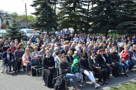 Pielgrzymka ze Roszkowej Woli do Żdar