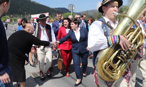 Beata Szydło zapewnia, że rząd pomoże niepełnosprawnym