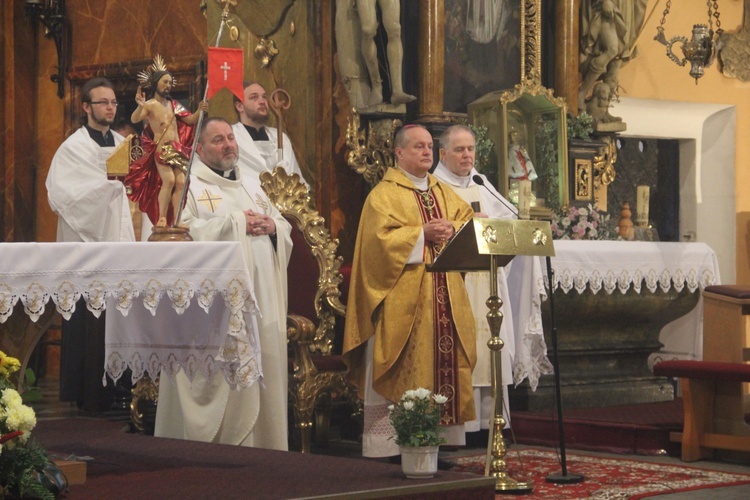 Relikwie oo. Zbigniewa i Michała już w Jaromierzu