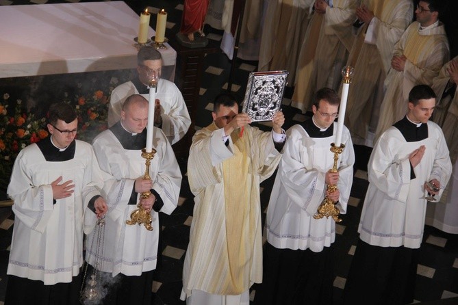 10. rocznica ingresu abp. Głódzia - cz.1