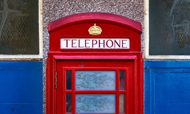 Powołaniowy telefon zaufania właśnie zaczął działać!