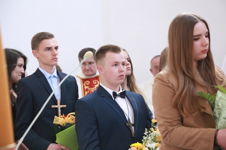 Bierzmowanie w Uściu Gorlickim