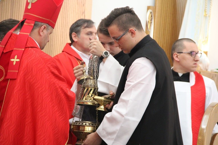 Bierzmowanie w Łękach Górnych