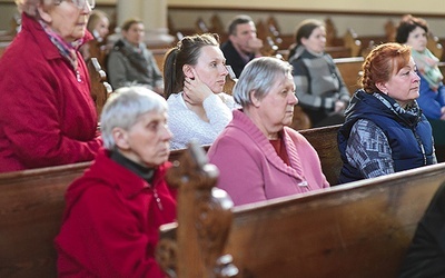 ◄	Prelekcje dotyczące Ziemi Świętej cieszą się dużym zainteresowaniem.