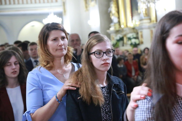 Bierzmowanie w par. św. Jadwigi w Dębicy