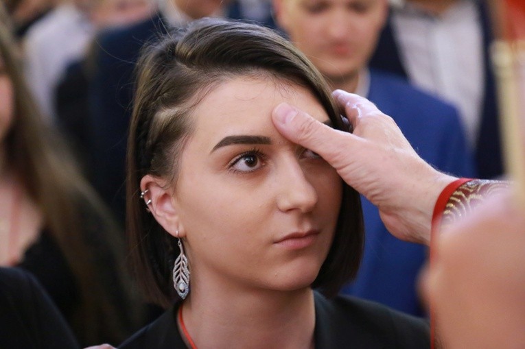 Bierzmowanie w par. Świętego Krzyża w Dębicy