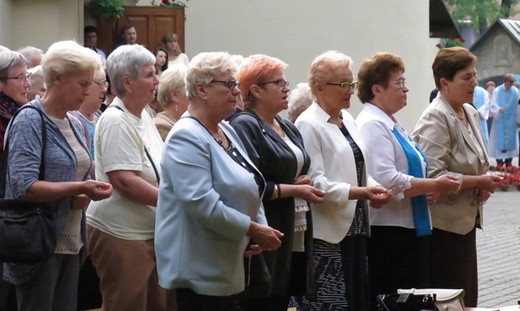 Czuwania w Hałcnowie