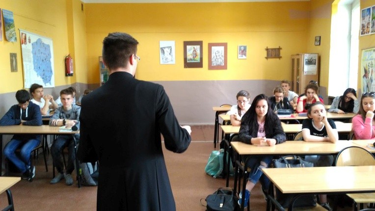 Powołaniówka w szkołach średnich