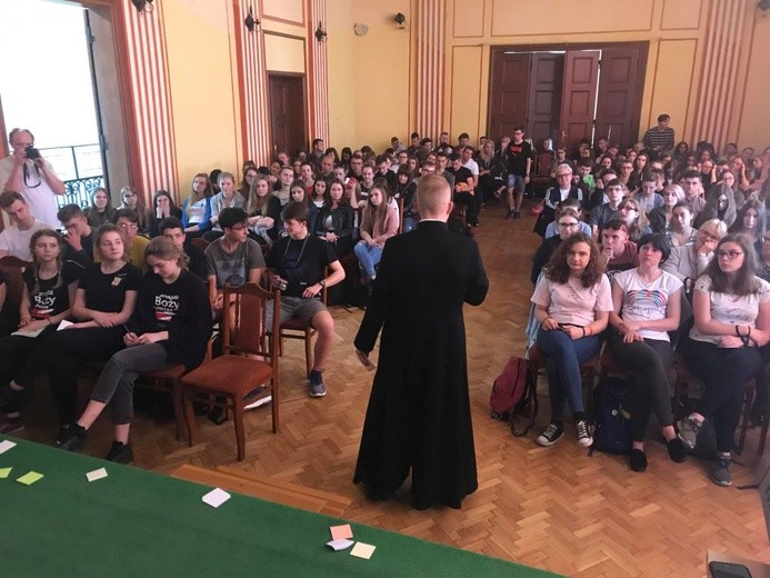 Powołaniówka w szkołach średnich