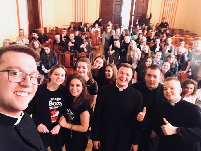 Powołaniówka w szkołach średnich