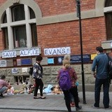 Solidarni z Alfiem Evansem