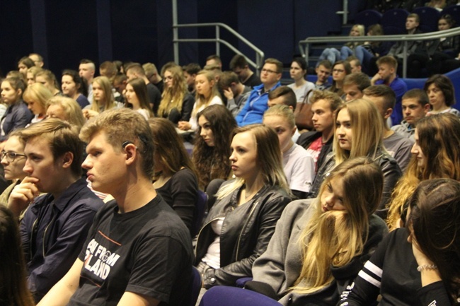 Konferencja dla młodzieży