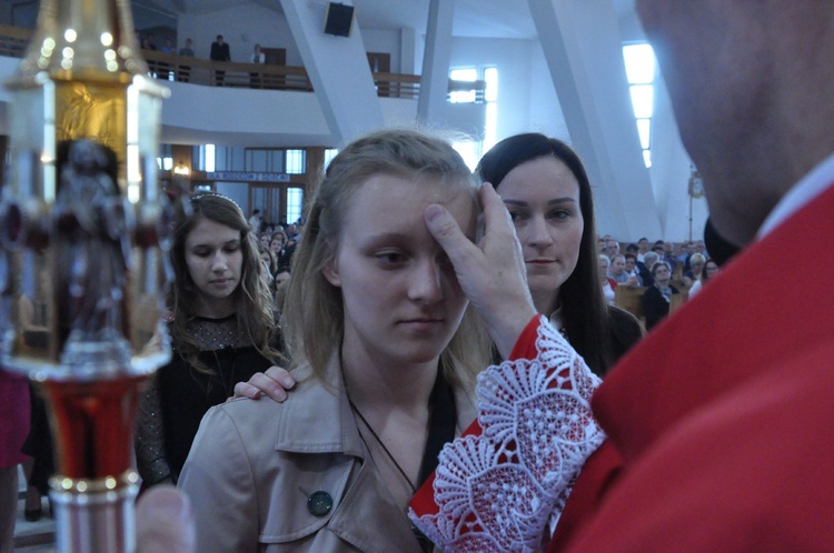 Bierzmowanie w par. Miłosierdzia Bożego w Dębicy 